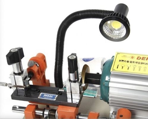 Defu 238BS Schlüsselschneidemaschine 110V-230V 120W Schlüsselduplizierungsmaschine 58*25*23cm