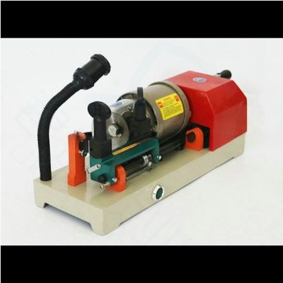 Spannung 110V/220V/50Hz/60Hz Horizontale Schlüsselmaschine für Schlüsselduplikator