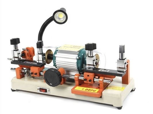 Mühelose Autotürschlüssel-Duplikation mit automatischer Schlüssel-Duplikationsmaschine