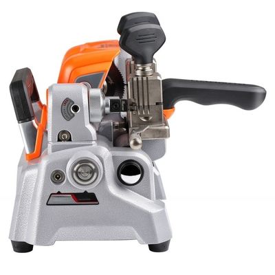 XC-009 Schlüsselduplizierungswerkzeug mit Arbeitsspannung 110V/220V und Spindelgeschwindigkeit 1050 Rpm