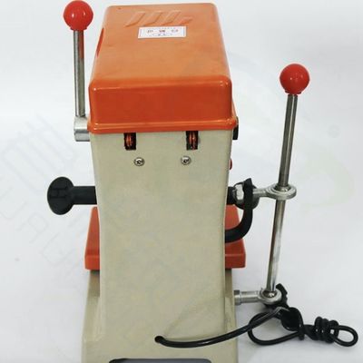 110V/220V Defu 368A Schlüsselschneidemaschine schnell und genau für die Autoschlüsselvervielfältigung