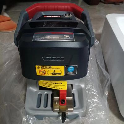 Revolutionieren Sie Ihren Schlüsselschnittprozess mit der leichten Maschine XP-005 160W Leistung